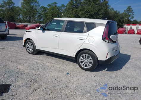 2023 Kia Soul Lx z USA, uszkodzony, nr VIN KNDJ23AU6P7875215